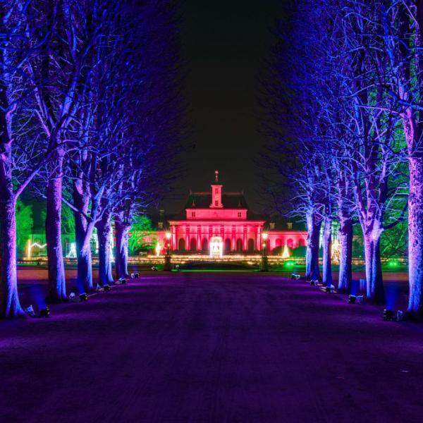 TeichTouristik Reiseveranstalter, Planung von Busreisen und